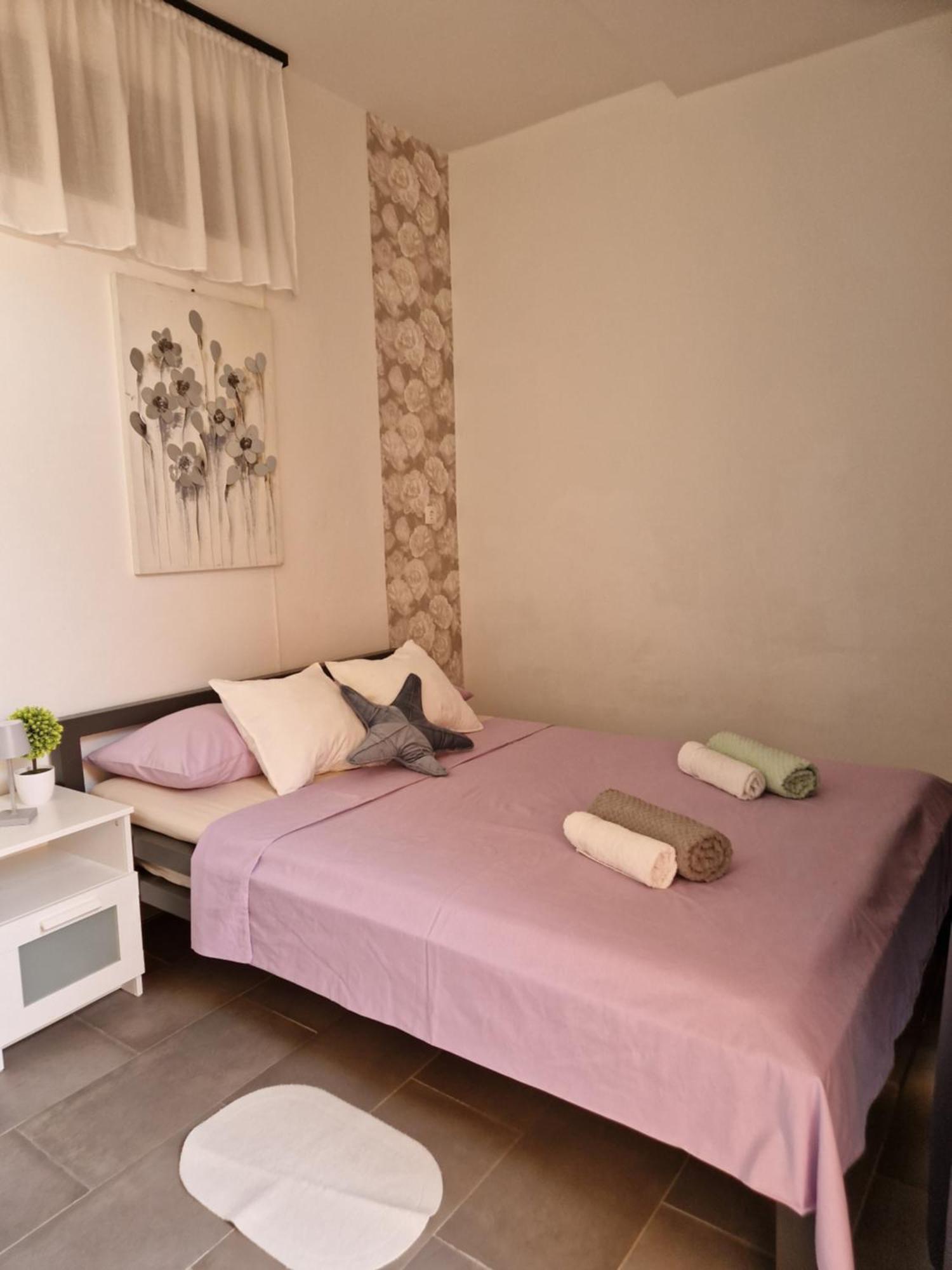 Aurelia Apartments, Vir Zewnętrze zdjęcie