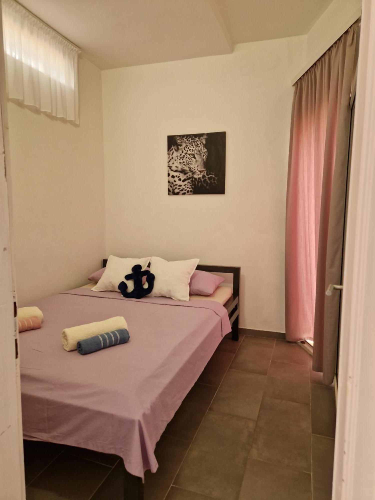 Aurelia Apartments, Vir Zewnętrze zdjęcie