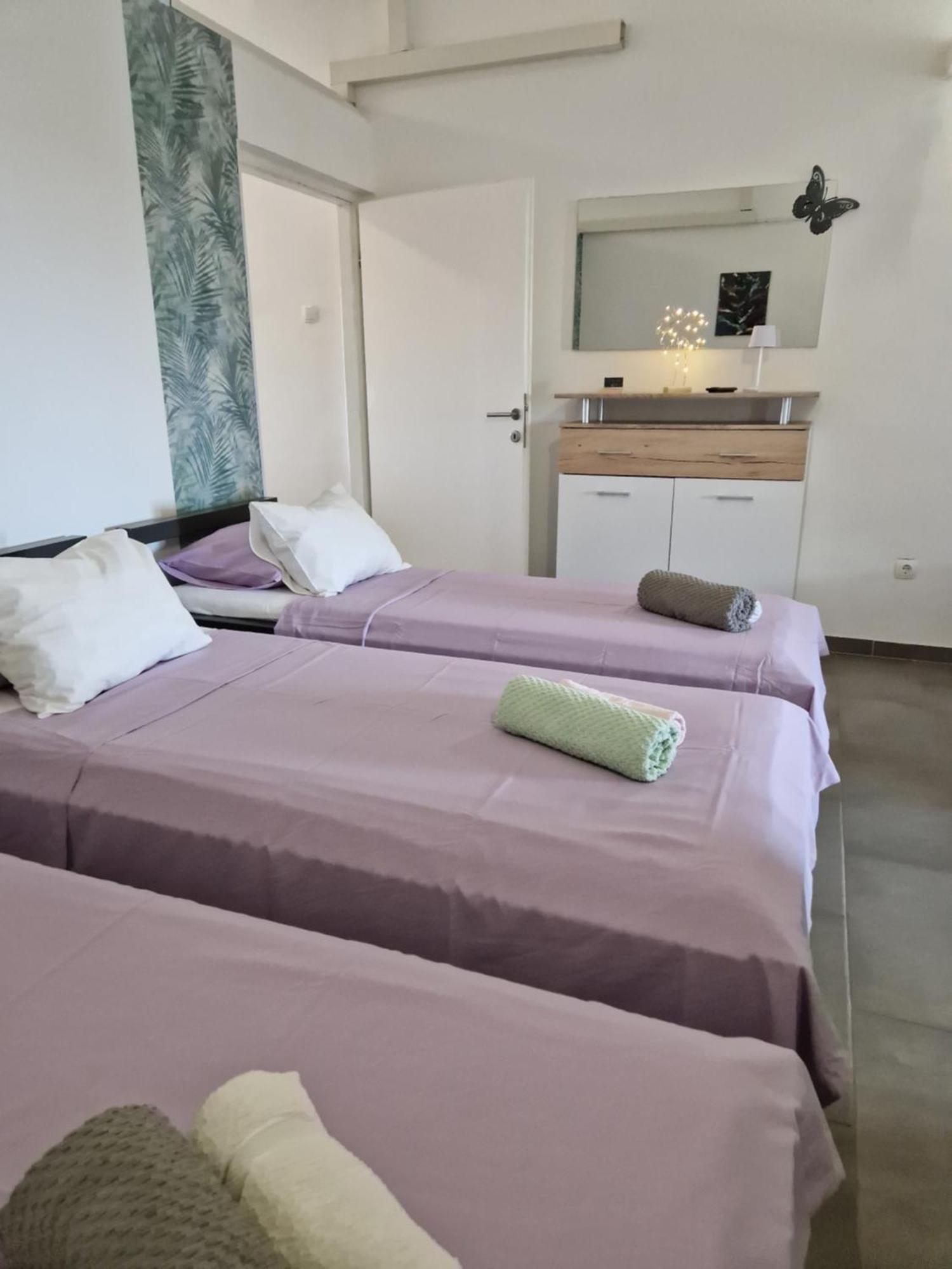 Aurelia Apartments, Vir Zewnętrze zdjęcie