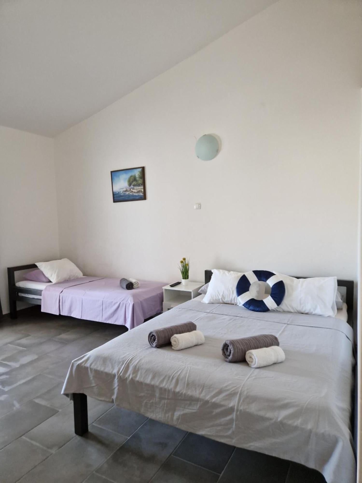 Aurelia Apartments, Vir Zewnętrze zdjęcie
